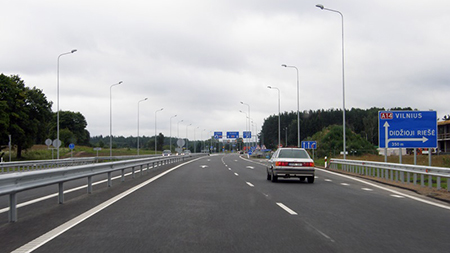 Литва перенесла дату запуска платы за дороги для российских перевозчиков