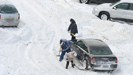 За неубранный снег вокруг личного авто будут штрафовать