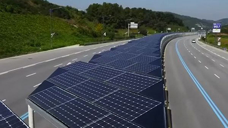 Французы намерены построить дорогу из солнечных панелей