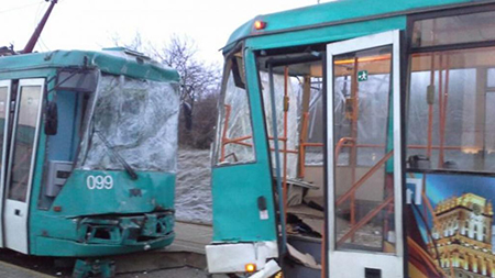 В минской Серебрянке столкнулись два трамвая: 7 человек в больнице