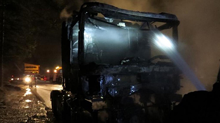 В Минске сгорел тягач «Рено Магнум-480»