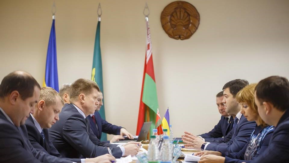 Таможенники Беларуси и Украины обсудили перспективу Нового Шелкового пути