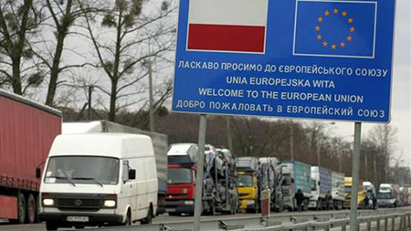 Россия и Польша 31 марта проведут переговоры о квотах на автоперевозки