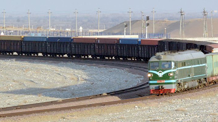Отправленный в обход России украинский поезд застрял в Китае
