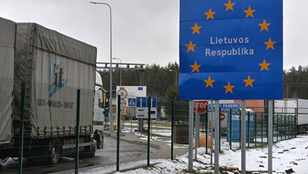 Очереди на литовско-белорусской границе сохраняются: всего около 800 грузовиков