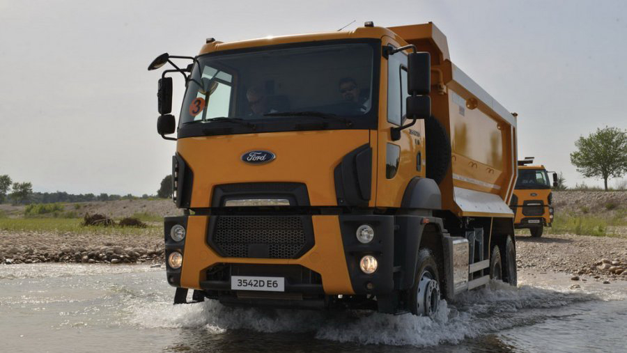 Состоялась премьера обновленных грузовиков Ford Trucks
