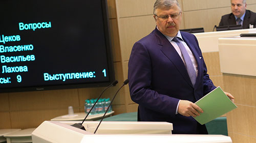 Андрей Бельянинов ушел в отставку