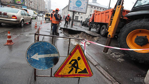 «Укравтодор» и «Автомобильные дороги Украины» проверят на коррупцию