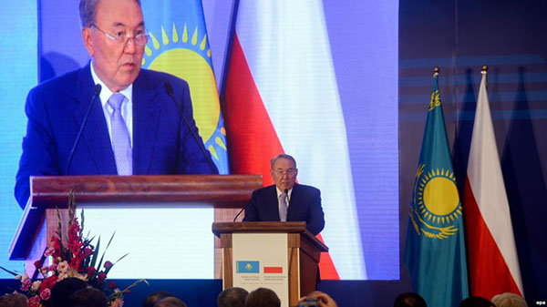 Назарбаев предложил президенту Польши заключить транспортное соглашение с Россией