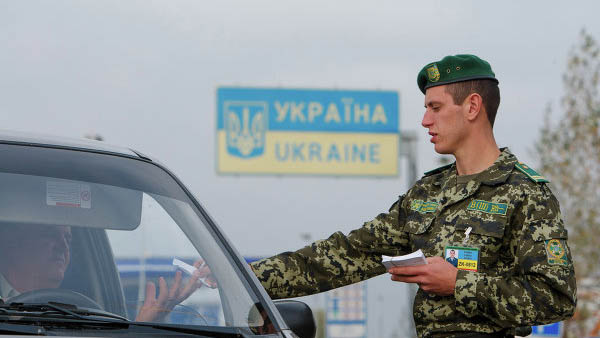 На таможнях Украины заработал режим усиленного контроля процедур на предмет коррупции и контрабанды