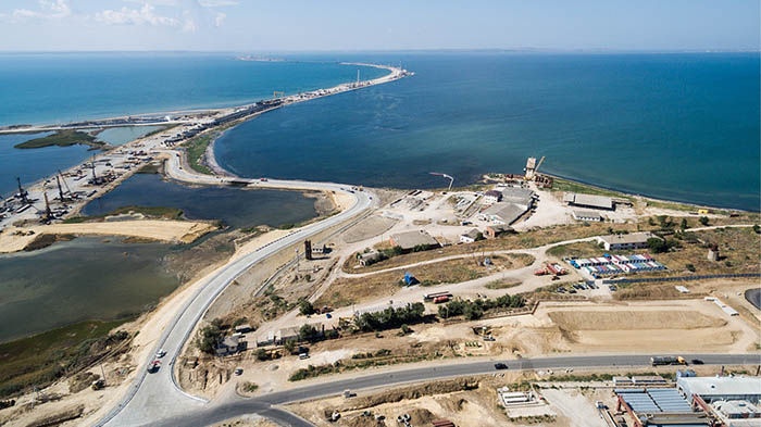 Песков: Путин может проверить строительство моста через Керченский пролив