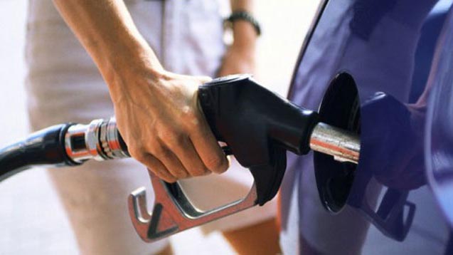 Продажи бензина на АЗС у западной границы выросли на 10-15%