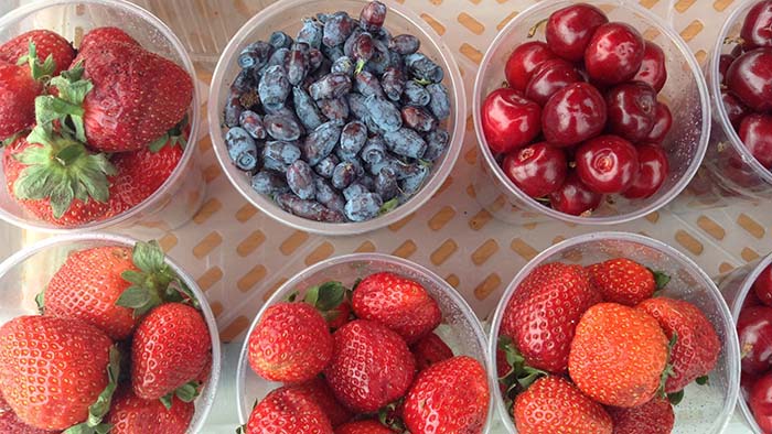 Россия запретила ввоз африканских фруктов и ягод через Беларусь
