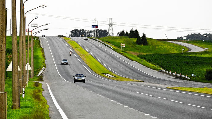 Беларусь завершает работу по созданию качественных автотрасс к каждому областному центру