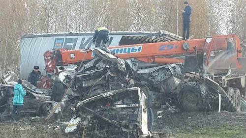 Жуткая авария на трассе М-5 «Урал» в Башкирии: столкнулись автокран КАМАЗ, Scania и Nissan
