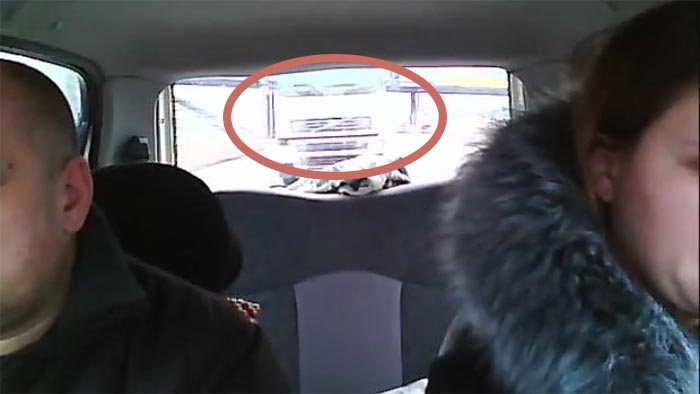 На трассе М6 фура протаранила Daewoo Matiz автошколы во время учебной поездки