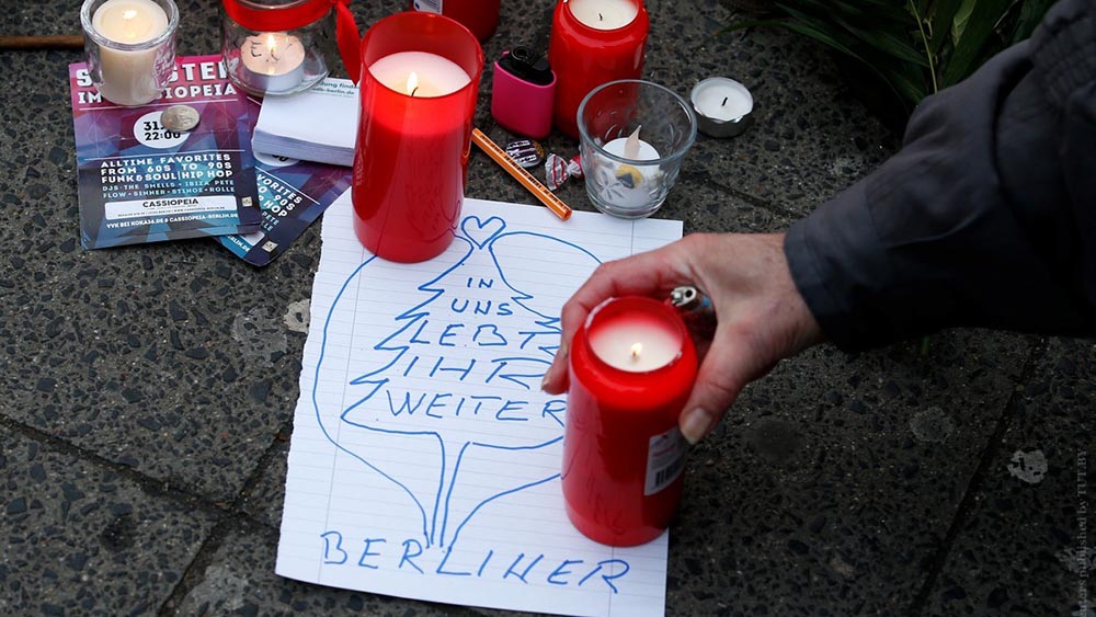 Незабытый герой: как польский водитель пытался предотвратить теракт в Берлине