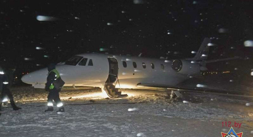 Проблемы при посадке самолета возникли в аэропорту Гомеля