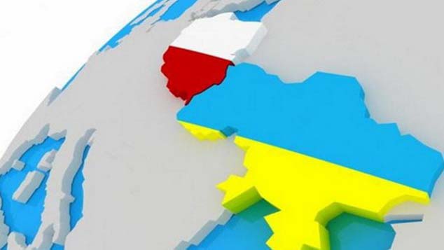 Украина и Польша договорились о распределении разрешений на грузоперевозки в 2017 году