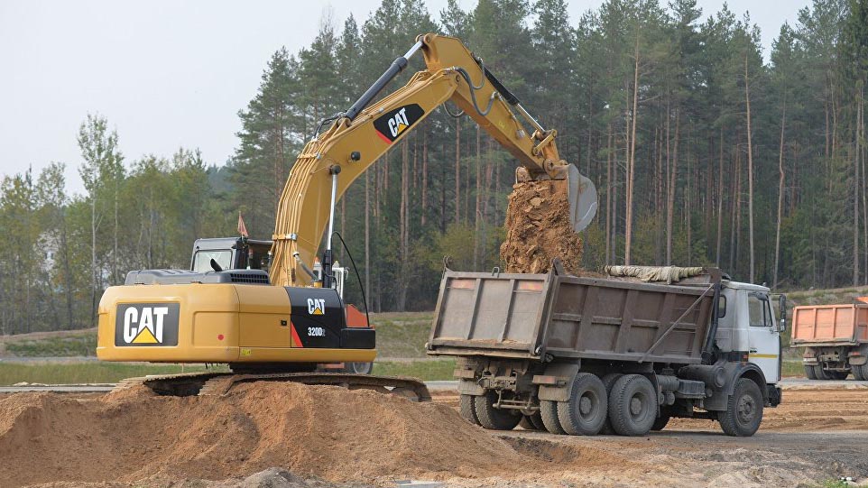 Минтранс рассматривает возможность сокращения сроков реконструкции автодороги Минск-Гродно на год