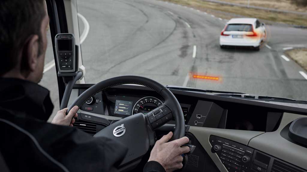 Интеллектуальные системы безопасности от Volvo Trucks минимизируют риск дорожно-транспортных происшествий