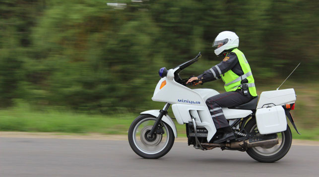 Инспекторы ГАИ на мотоциклах приступили к патрулированию дорог в Гродненской области
