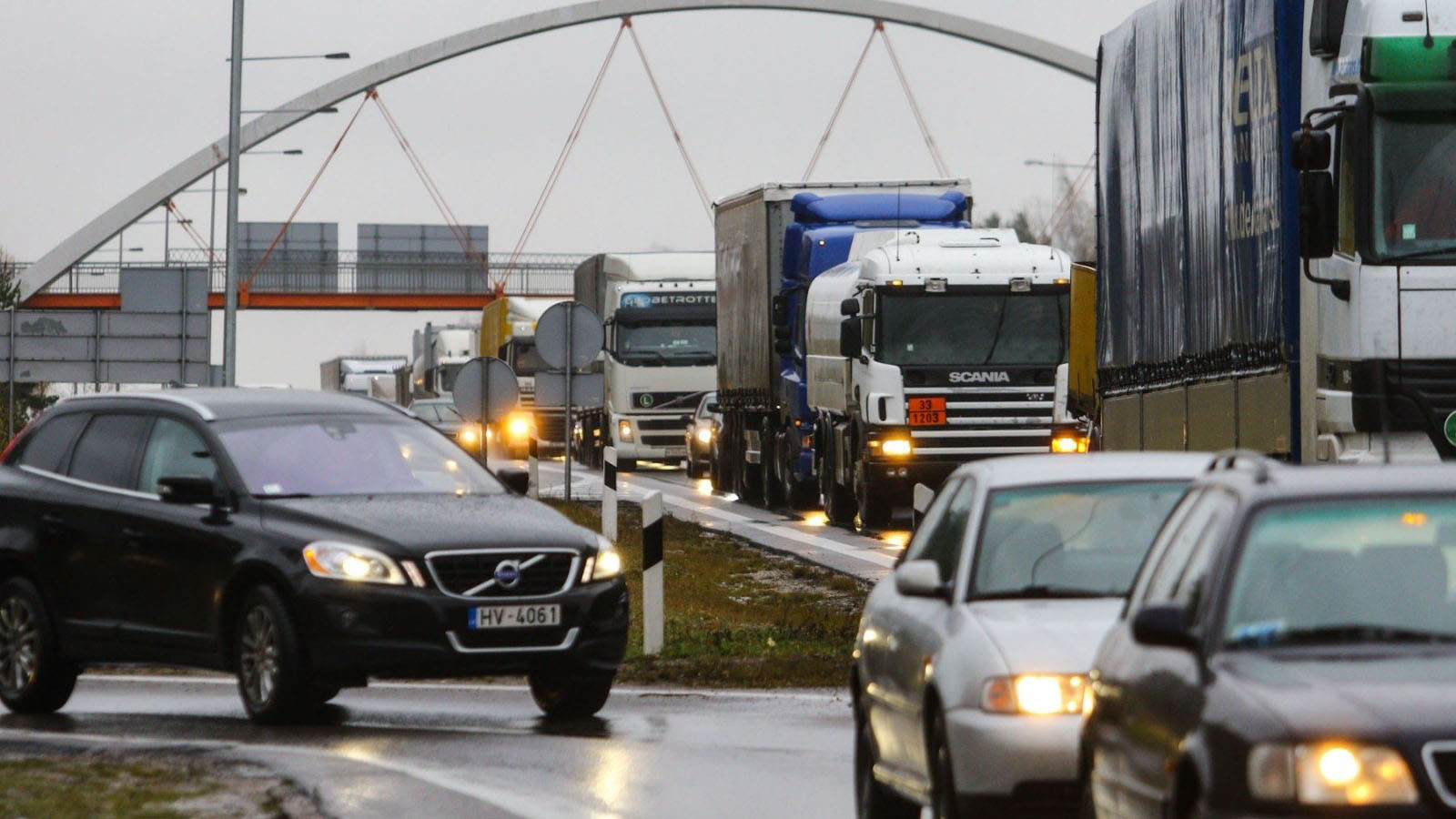 Литовские автоперевозчики думают о переносе бизнеса