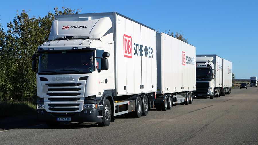 DB Schenker тестирует беспилотные колонны грузовиков Scania и Volvo в Швеции