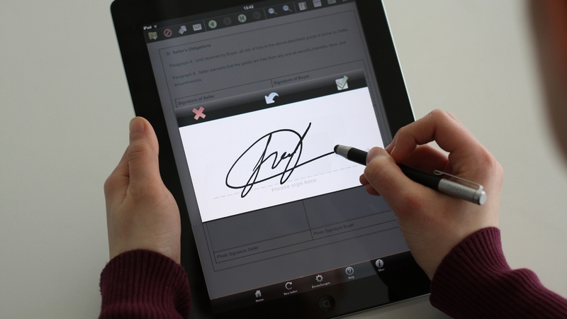 В Беларуси вводят рукописную цифровую подпись