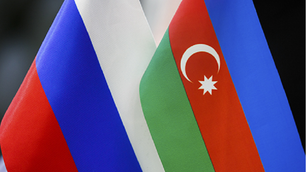В Азербайджане облегчают процедуру пересечения госграницы с Россией автотранспортом