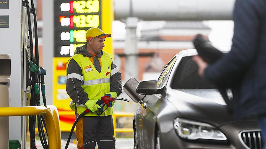 В России разработан законопроект государственного регулирования цен на бензин и дизельное топливо 
