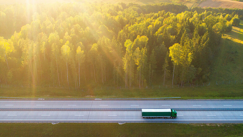 «Глонасс» или «Платон»: в России выбирают оператора системы мониторинга транзита санкционных грузов. Цена вопроса — 300 миллионов евро
