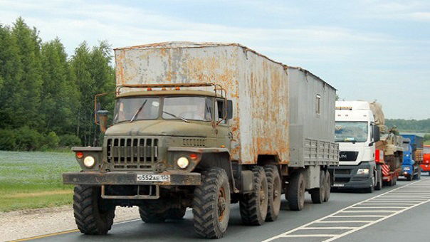 2 рубля 4 копейки: проезд грузовиков по российским дорогам подорожал — но протестов больше нет