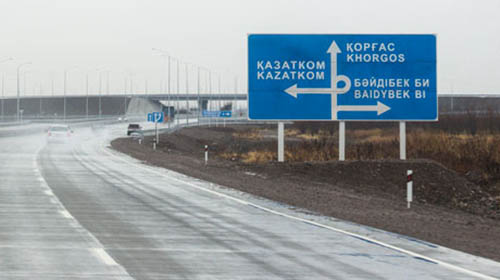 Поток транспорта на границе Узбекистана и Казахстана перераспределят