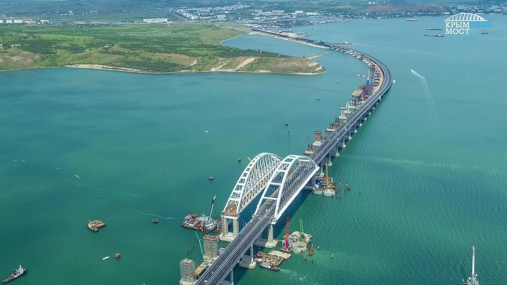 Какую прибыль получит компания российского олигарха, которая строила Крымский мост